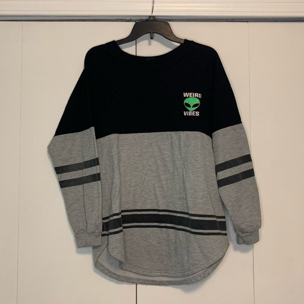 Juniors L - Rue21 - Crewneck